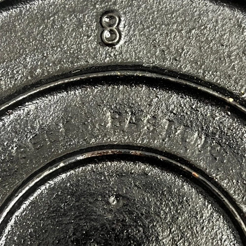 Wagner Ware #8 Cast Iron Dutch Oven 5 Qt Bail‎ Handle Trivet Lid Lifter Unmarked